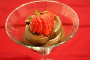 Chocolate Avocado Pudding by @JesseLWellness #pudding
