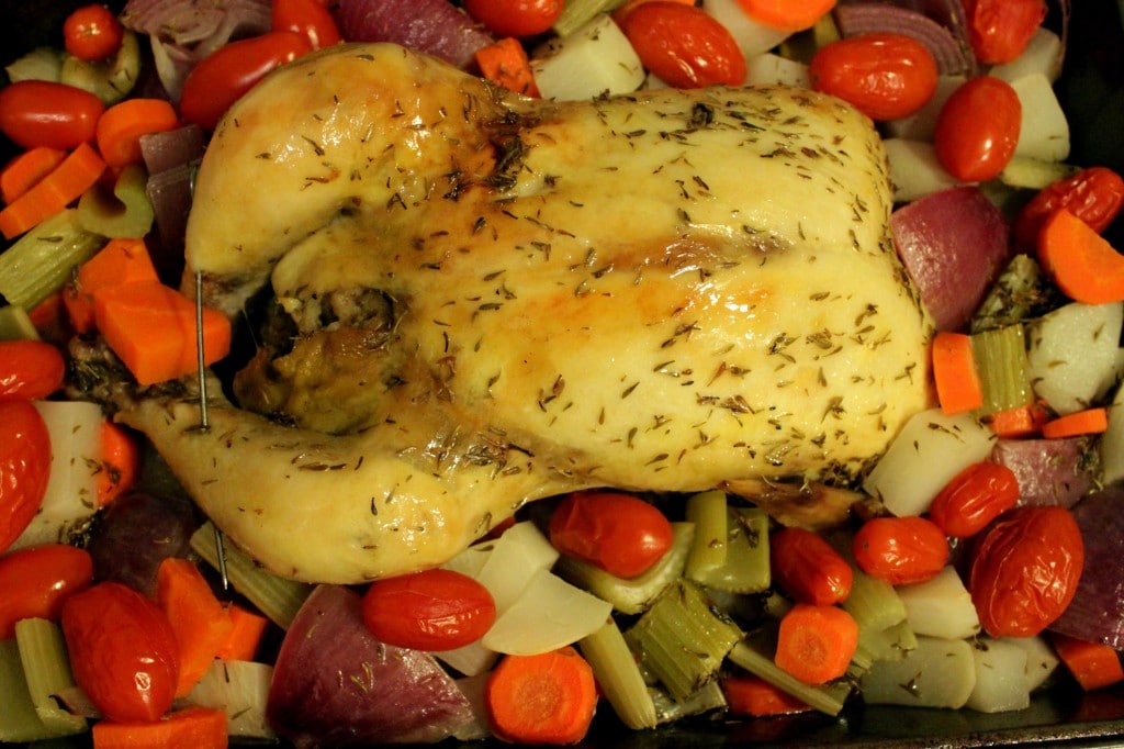 Roasted Chicken and Veggies by @JesseLWellness #chicken