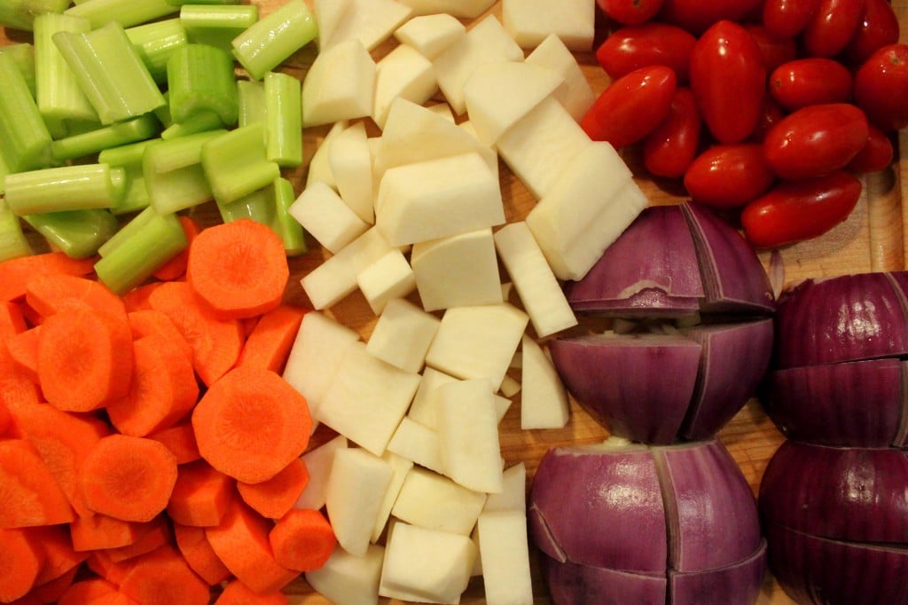 Roasted Chicken and Veggies by @JesseLWellness #veggies