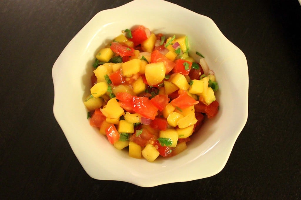 Tango Mango Salsa by @JesseLWellness #salsa