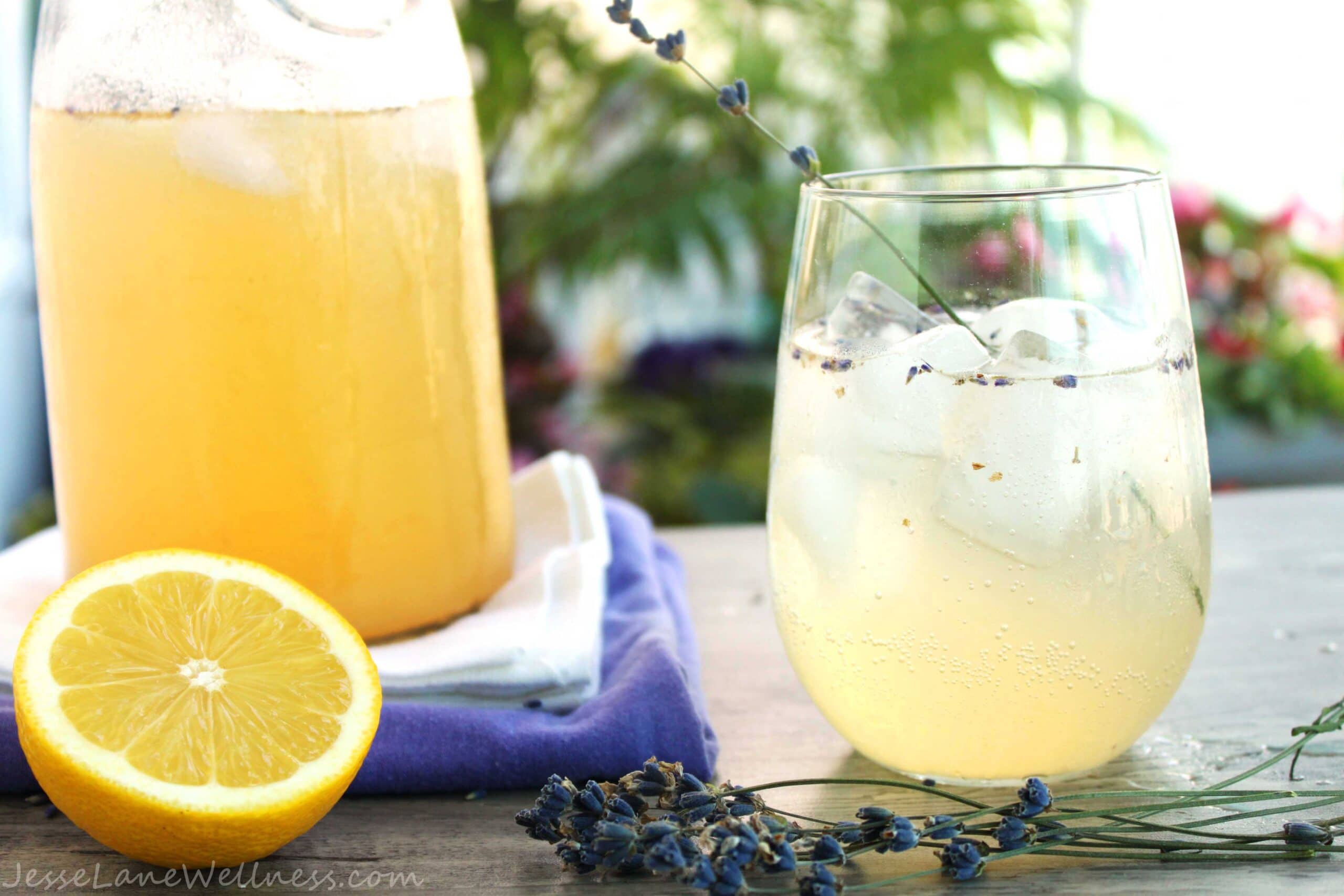 Fizzy Lavender Lemonade (sugar free) by Jesse Lane Wellness