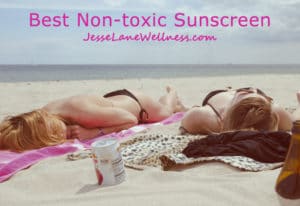 Best Non-toxic Sunscreen Brands by @jesselwellness #sunscreen #naturalbeauty