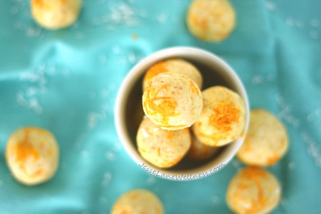 Creamsicle Coconut Truffles by @jesselwellness #creamsicle #dairyfree