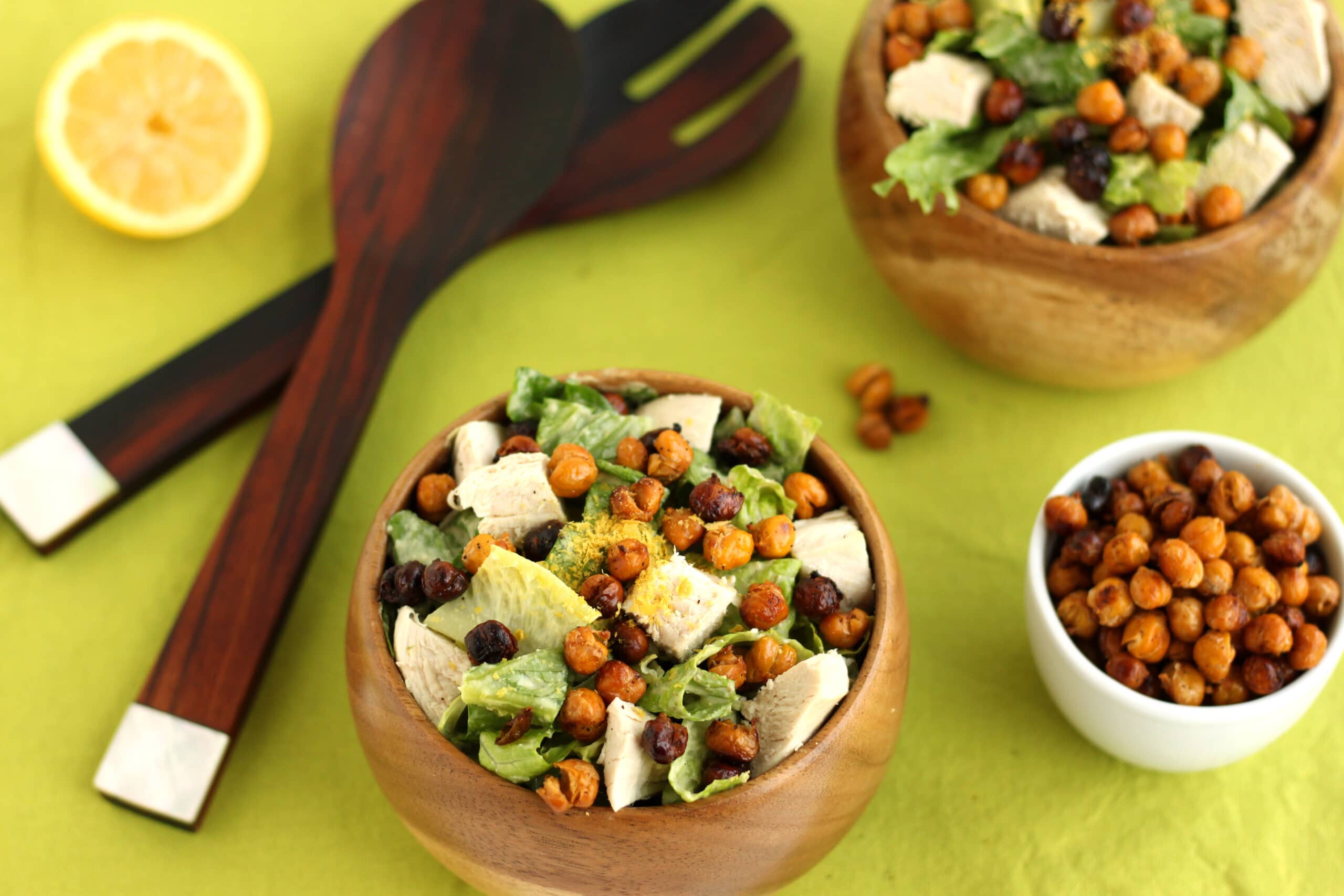 Slimmed Down Caesar Salad 3 Ways - Chicken Caesar Salad by @jesselwellness