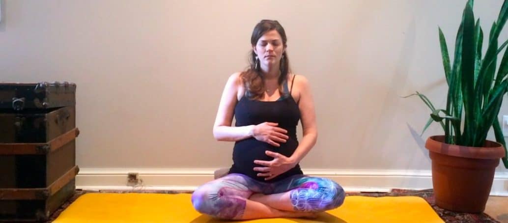 Yoga Prescriptions For Common Pregnancy Ailments - insomnia on @jesselwellness #prenatalyoga #insomnia