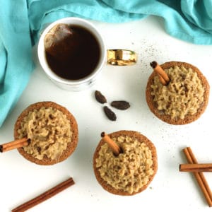 Dairy Free Chai Spice Cupcakes by @jesselwellness #speltcupcakes #speltflour square