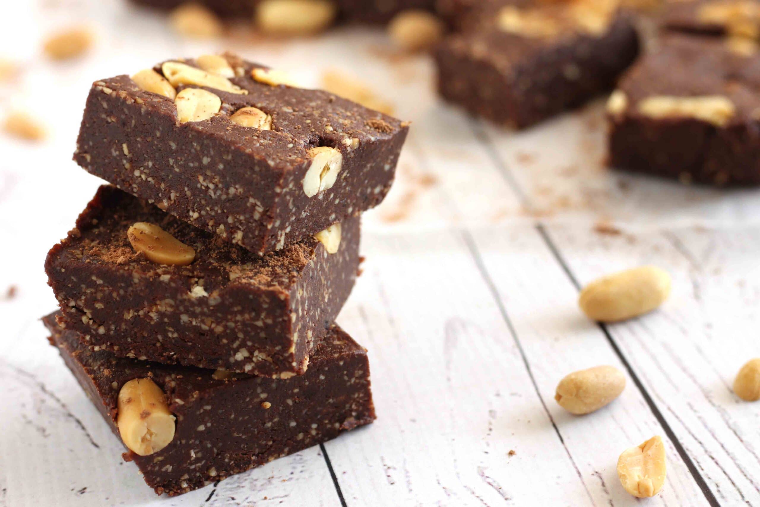Peanut Butter Brownies for labour by @jesselwellness #pbbrownies
