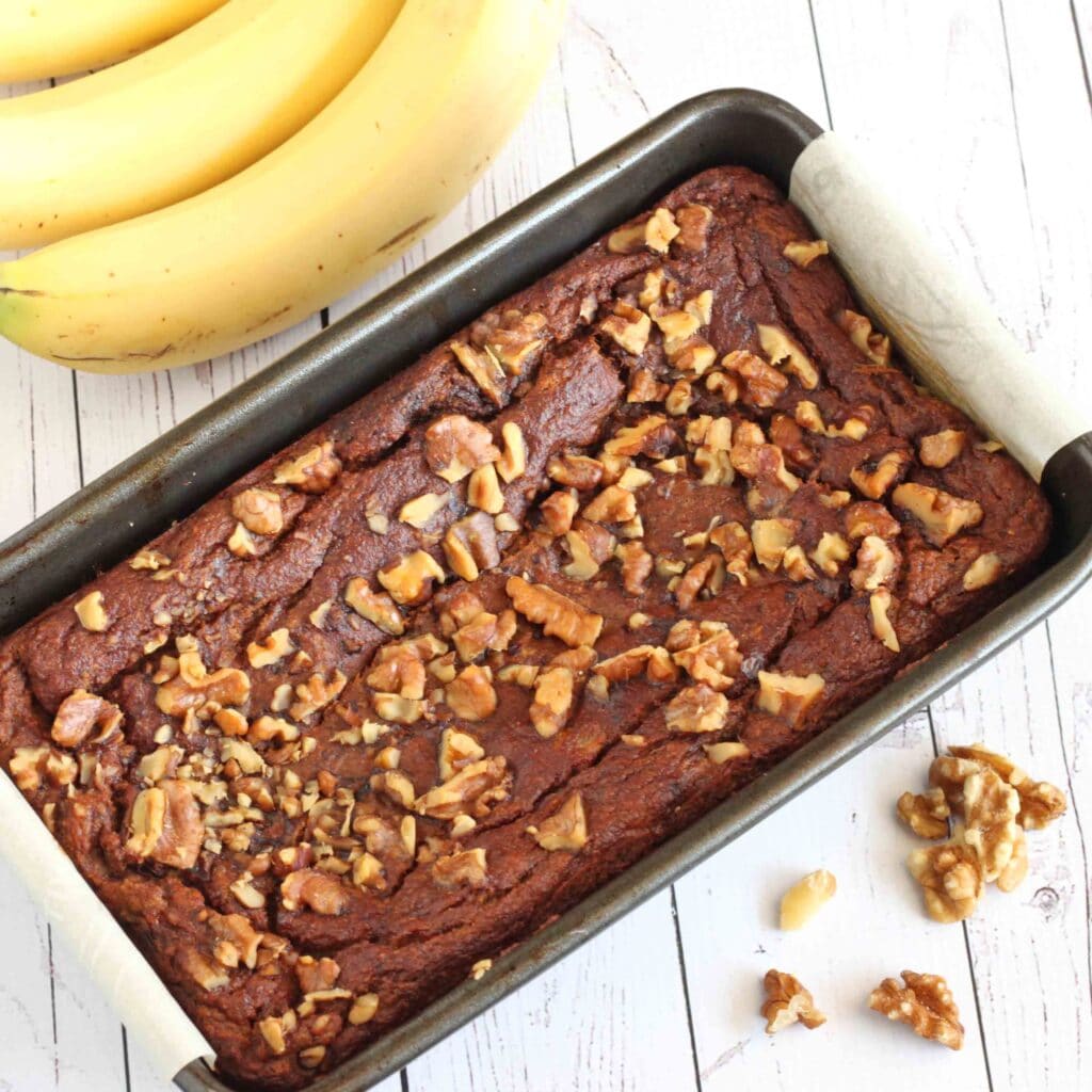 Paleo Banana Bread by @jesselwellness
