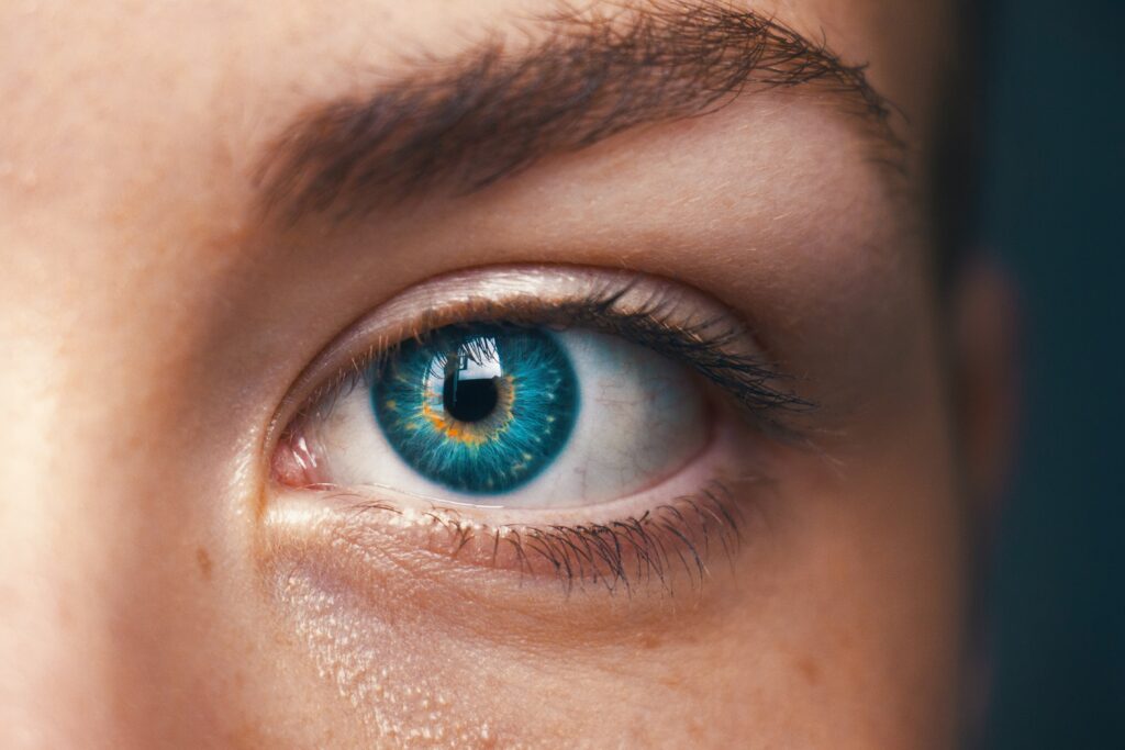 How to Improve Eye Health Naturally