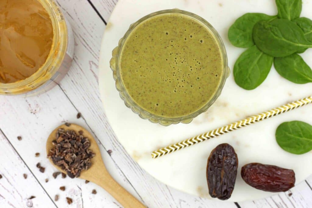 Protein Peanut Butter Cup Smoothie by @jesselwellness