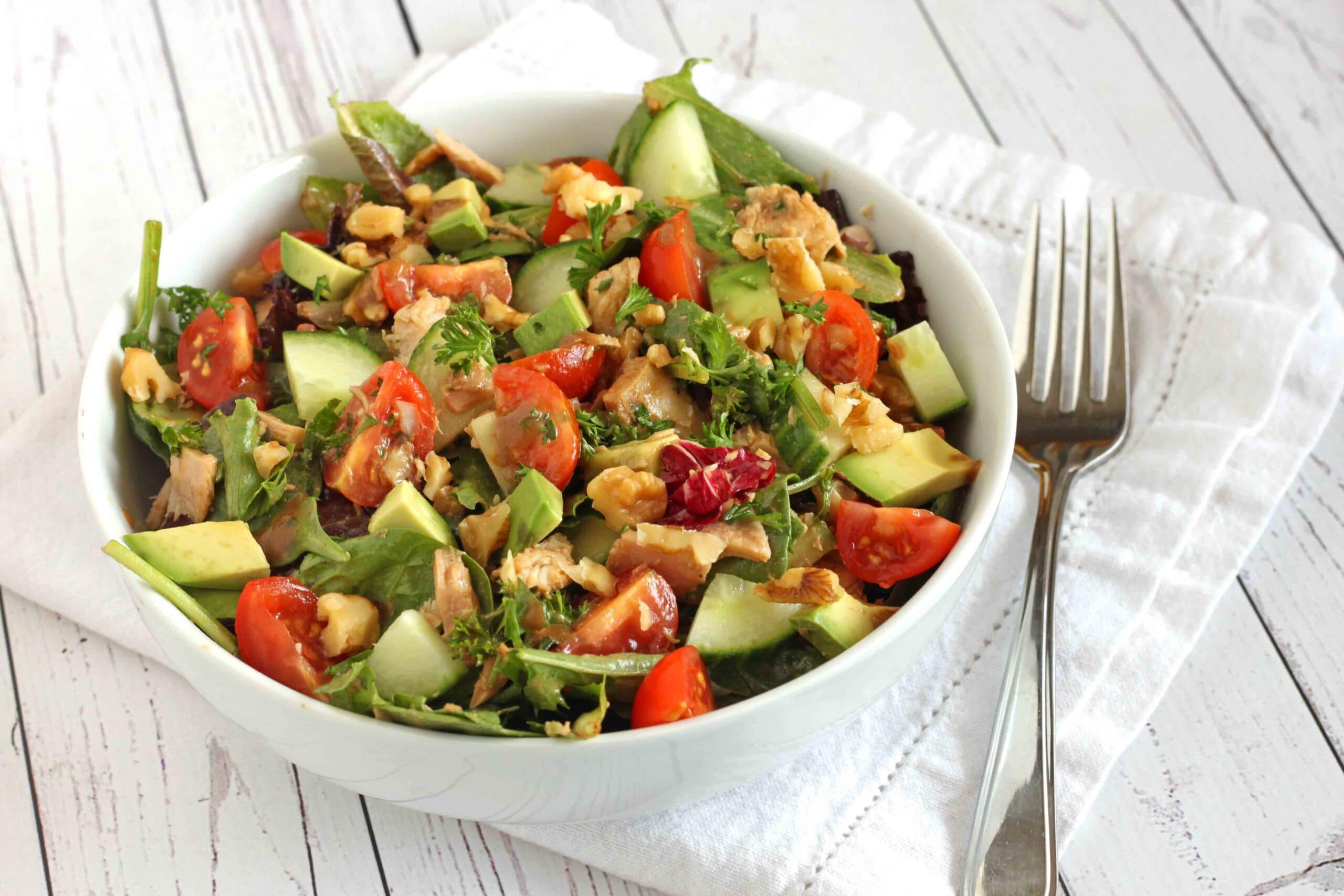 Super Simple Paleo Tuna Salad by @jesselwellness
