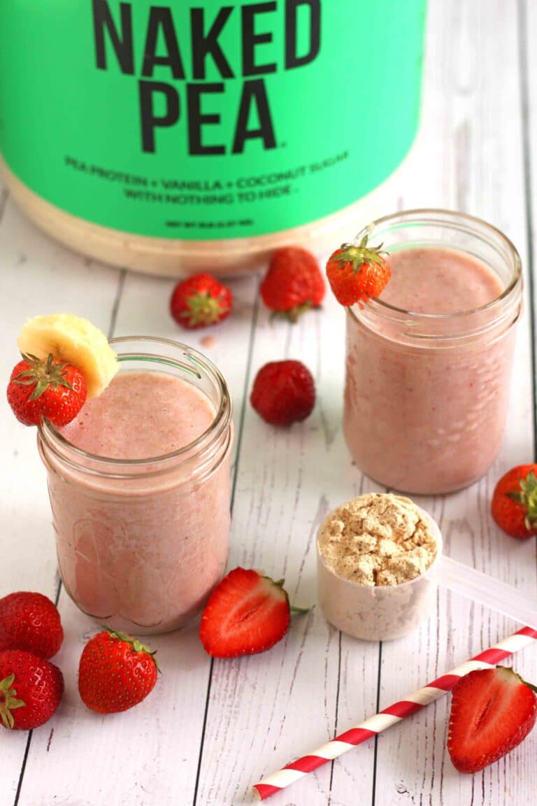 Strawberry Banana Smoothie Recipe By With Naked Nutrition Jesse Lane strawberry-banana-smoothie-recipe-by-with-naked-nutrition-jesse-lane