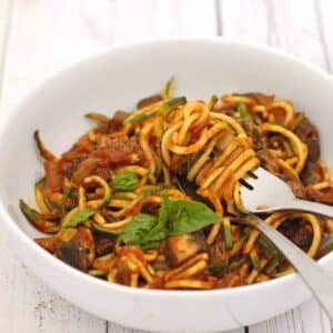Zucchini Pasta with Tomato and Mushroom Sauce SUmmer Recipe by Jesse Lane Wellness