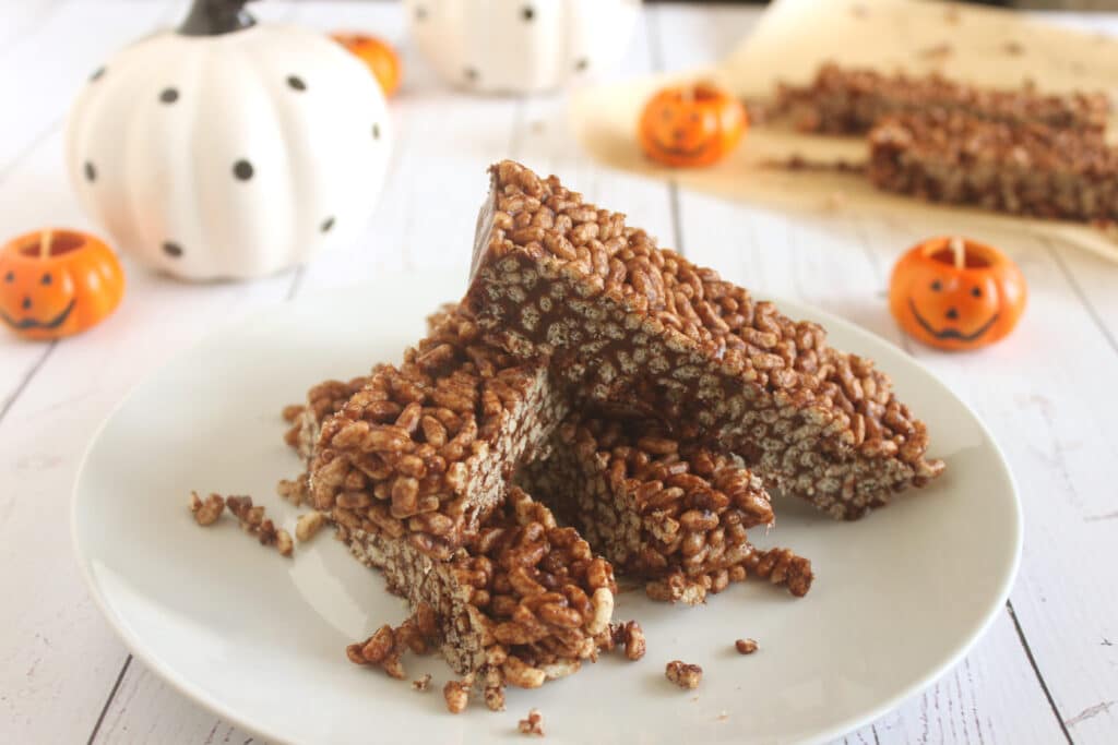 Healthy Homemade Crunch Bars by Jesse Lane Wellness