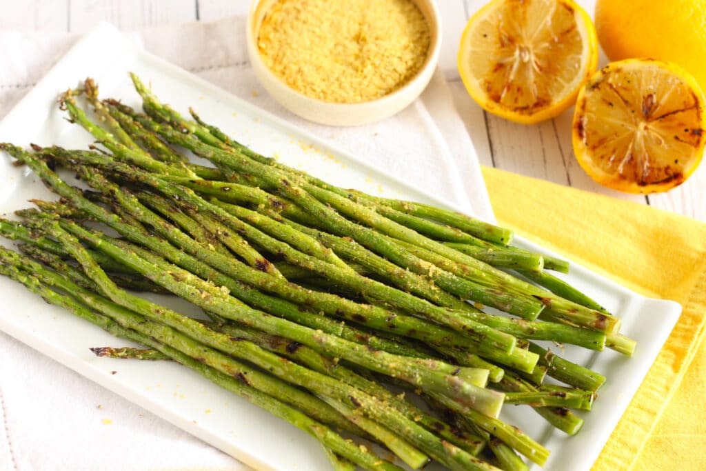 Grilled Asparagus Recipe with Lemon by Jesse Lane Lee